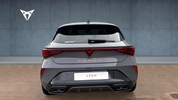 CUPRA Leon 1.5 eTSI 150 V2 5dr DSG [18Inch  alloy] Petrol Hatchback - Image 8